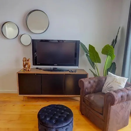 וילה The Moonlight Sea View By Hello Homes *