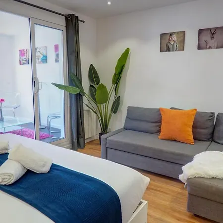 Вілла The Moonlight Sea View By Hello Homes