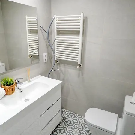 The Moonlight Sea View By Hello Homes