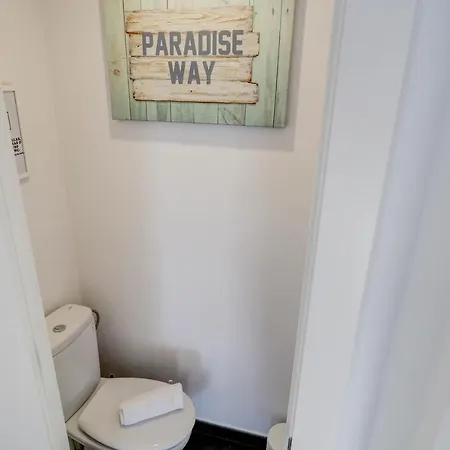 The Moonlight Sea View By Hello Homes Сіджас