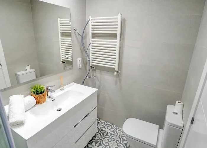 The Moonlight Sea View By Hello Homes