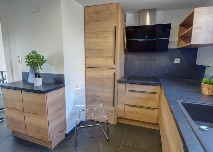 The Moonlight Sea View By Hello Homes וילה סיטגס