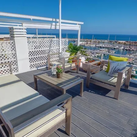 The Moonlight Sea View By Hello Homes ヴィラ